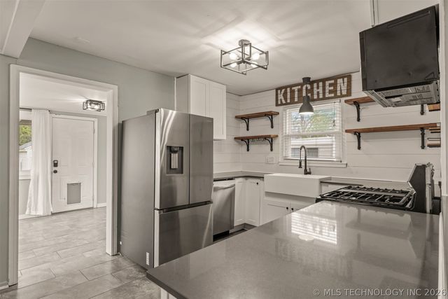 1315 S Evanston Avenue, Tulsa, OK 74104