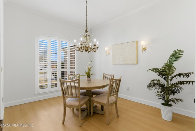 12104 LAKE FERN Drive, Jacksonville, FL 32258