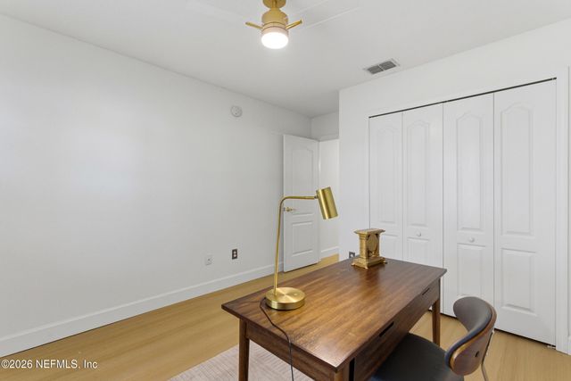 12104 LAKE FERN Drive, Jacksonville, FL 32258