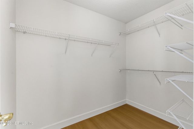 12104 LAKE FERN Drive, Jacksonville, FL 32258