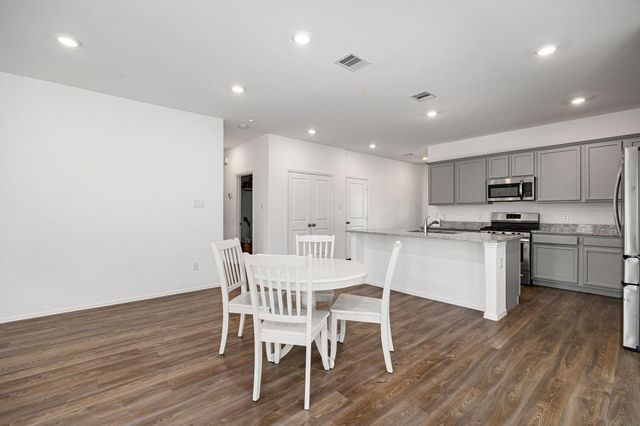 11222 Stirton Drive, Tomball, TX 77375