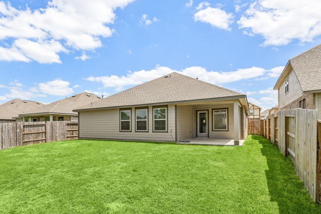 11222 Stirton Drive, Tomball, TX 77375