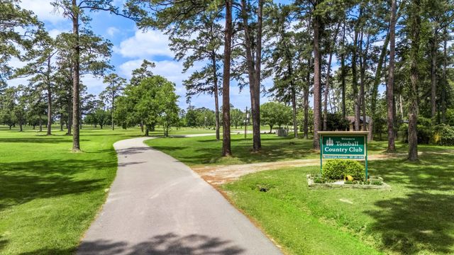 11222 Stirton Drive, Tomball, TX 77375