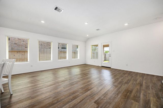 11222 Stirton Drive, Tomball, TX 77375