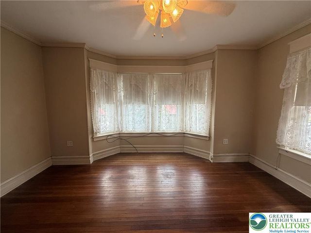 1930 West Chew Street, Allentown City, PA 18104