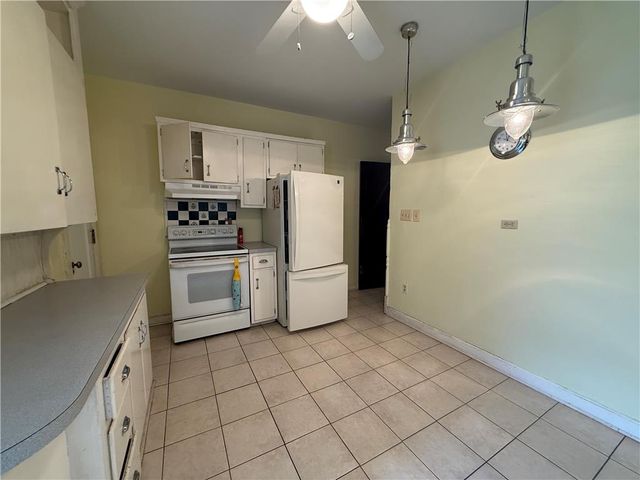 1930 West Chew Street, Allentown City, PA 18104