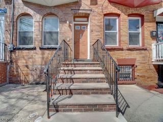 115 S 9Th St, Newark City, NJ 07107