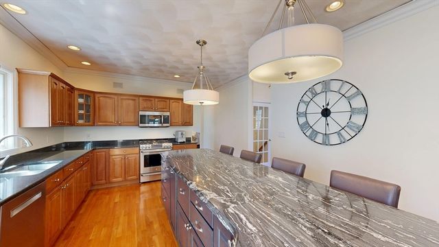 3 Whitcomb Way, North Reading, MA 01864