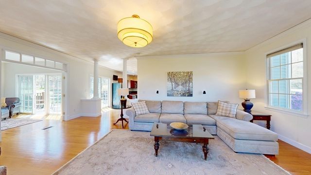 3 Whitcomb Way, North Reading, MA 01864