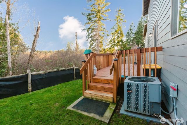 244 NE Tronson Circle, Bremerton, WA 98311