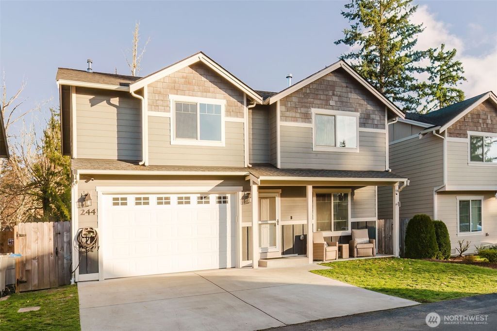 244 NE Tronson Circle, Bremerton, WA 98311