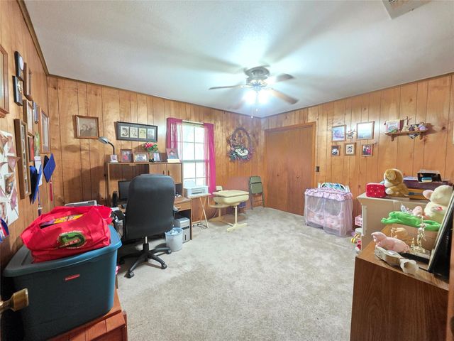 406 Wilson Creek, Bay City, TX 77440