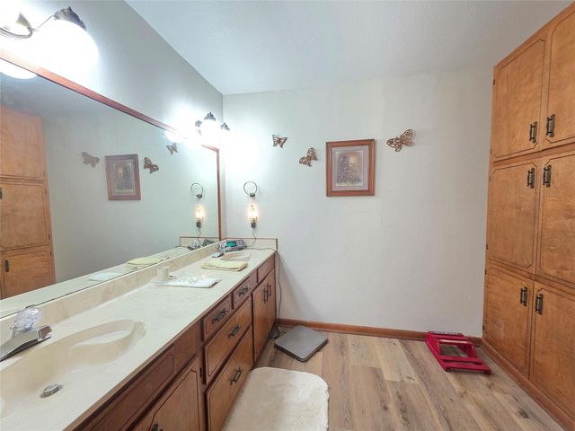 406 Wilson Creek, Bay City, TX 77440