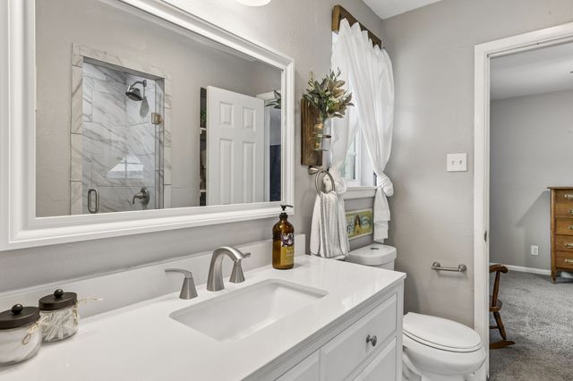 2306 W Five Mile Parkway, Dallas, TX 75224