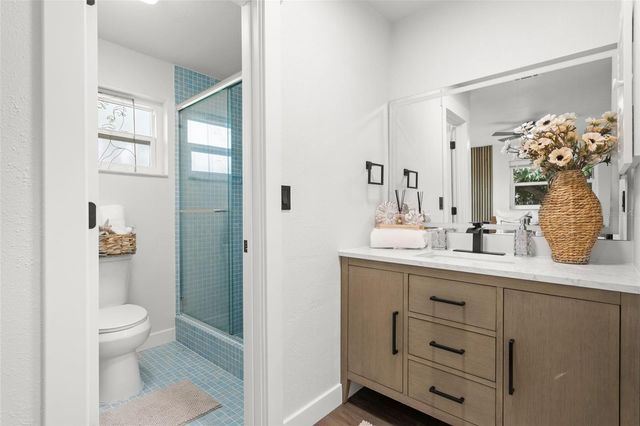 30 OAKLAND HILLS COURT, Rotonda West, FL 33947