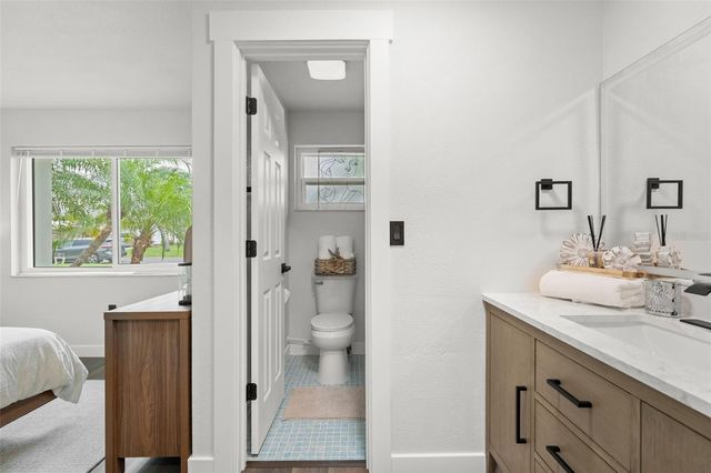 30 OAKLAND HILLS COURT, Rotonda West, FL 33947