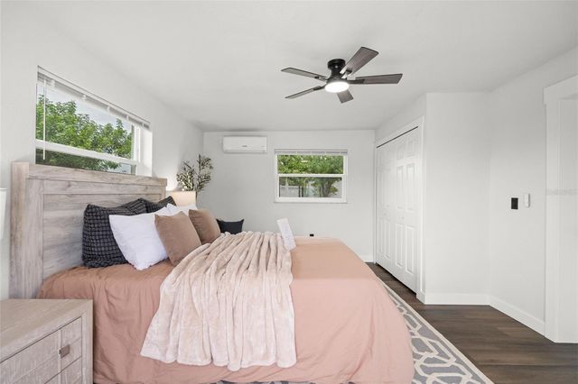 30 OAKLAND HILLS COURT, Rotonda West, FL 33947