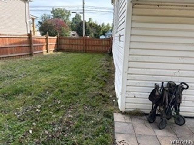 5640 Girard Avenue, Niagara Falls, NY 14304