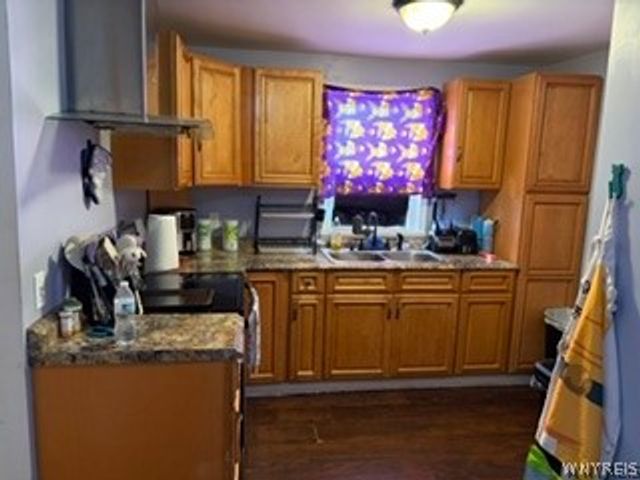 5640 Girard Avenue, Niagara Falls, NY 14304