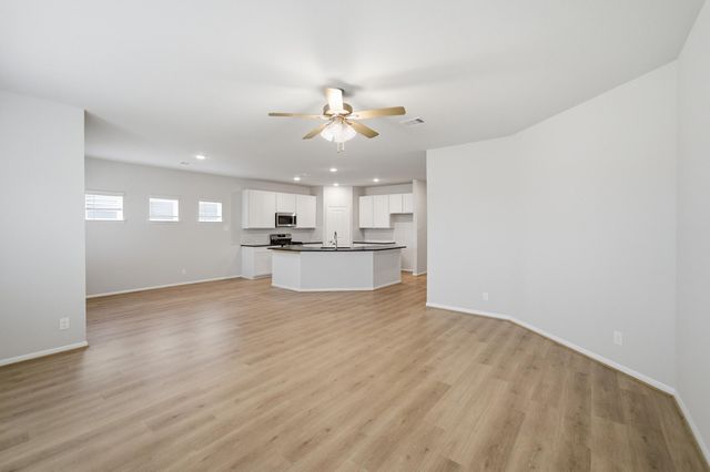 772 Red Mulberry Street, La Marque, TX 77568