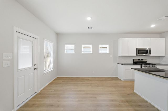 772 Red Mulberry Street, La Marque, TX 77568