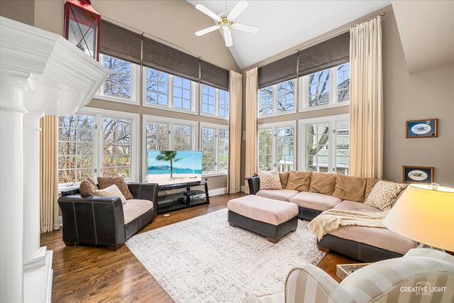 119 Settlers Drive, Naperville, IL 60565