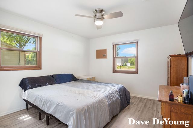 801 N 144th Avenue, Holland Twp, MI 49424