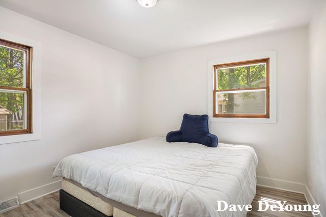 801 N 144th Avenue, Holland Twp, MI 49424