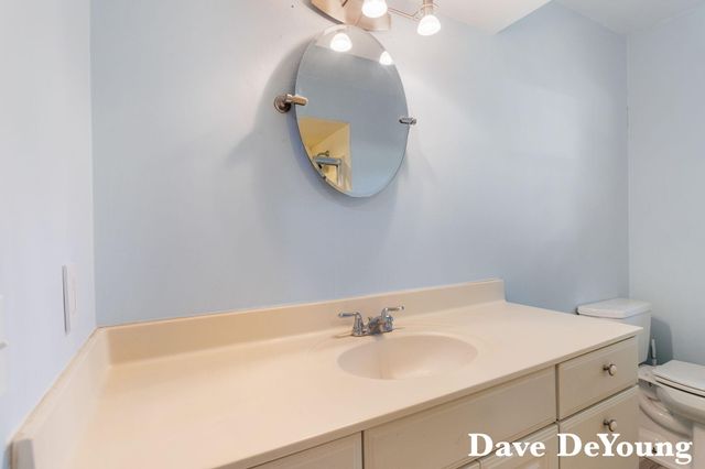 801 N 144th Avenue, Holland Twp, MI 49424