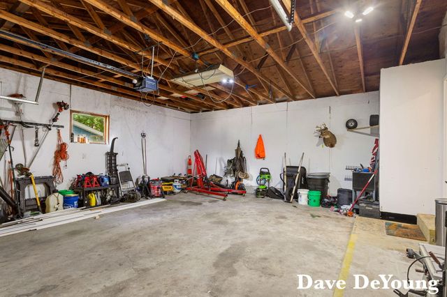801 N 144th Avenue, Holland Twp, MI 49424