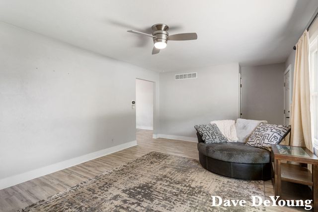 801 N 144th Avenue, Holland Twp, MI 49424