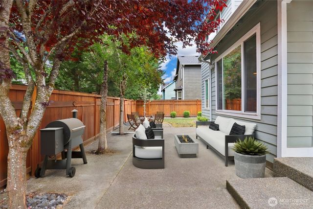 17208 138th Avenue Ct E, Puyallup, WA 98374