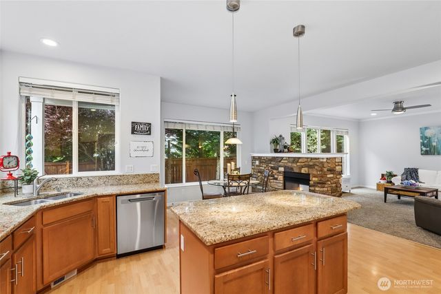 17208 138th Avenue Ct E, Puyallup, WA 98374