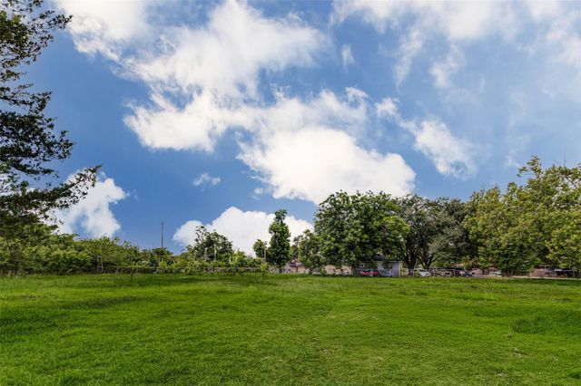 8537 Rannie Road, Houston, TX 77080