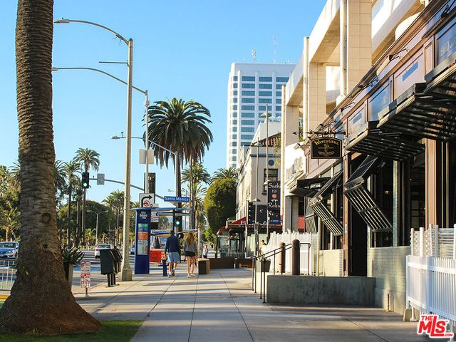 1431 Ocean Avenue 813, Santa Monica, CA 90401