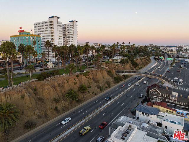 1431 Ocean Avenue 813, Santa Monica, CA 90401
