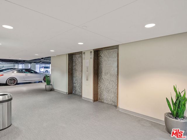 1431 Ocean Avenue 813, Santa Monica, CA 90401