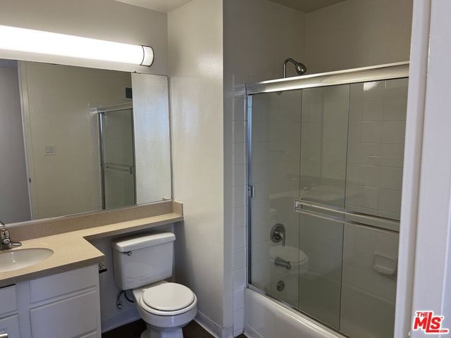 1431 Ocean Avenue 813, Santa Monica, CA 90401