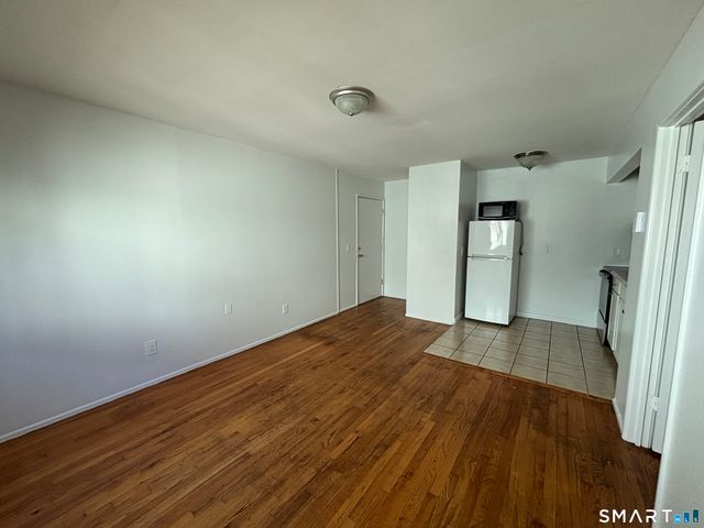 17 Ferris Avenue 8, Norwalk, CT 06854