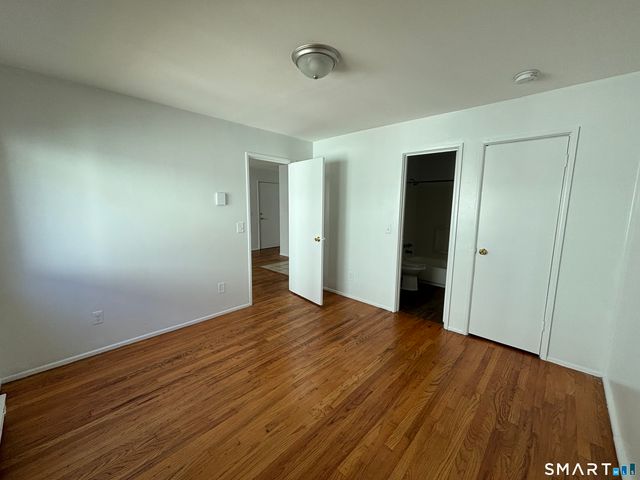17 Ferris Avenue 8, Norwalk, CT 06854