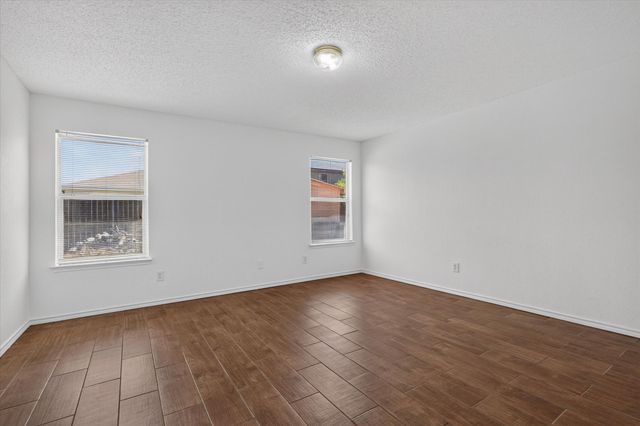 4008 Mantis Street, Fort Worth, TX 76106