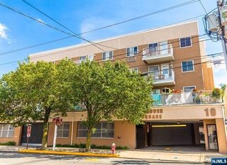 10 Palisade Avenue 2C, Cliffside Park, NJ 07010