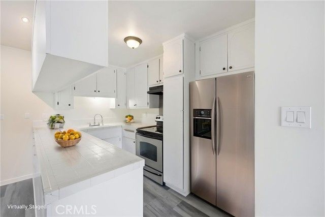406 W Regent Street 13, Inglewood, CA 90301