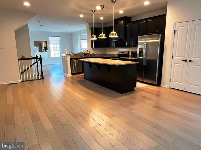 5428 STREAM BANK LN, Greenbelt, MD 20770