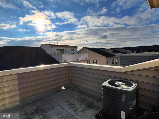 5428 STREAM BANK LN, Greenbelt, MD 20770