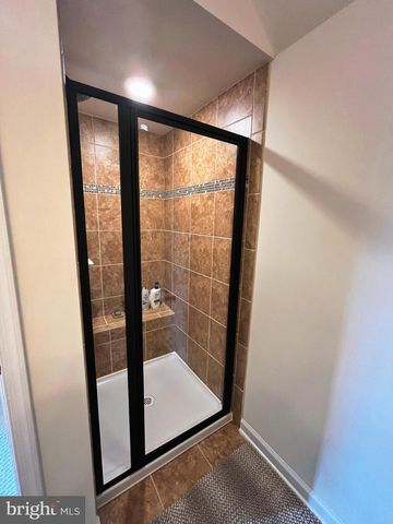 5428 STREAM BANK LN, Greenbelt, MD 20770