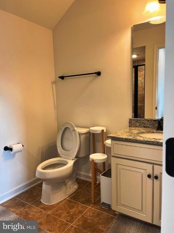 5428 STREAM BANK LN, Greenbelt, MD 20770