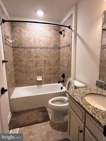 5428 STREAM BANK LN, Greenbelt, MD 20770