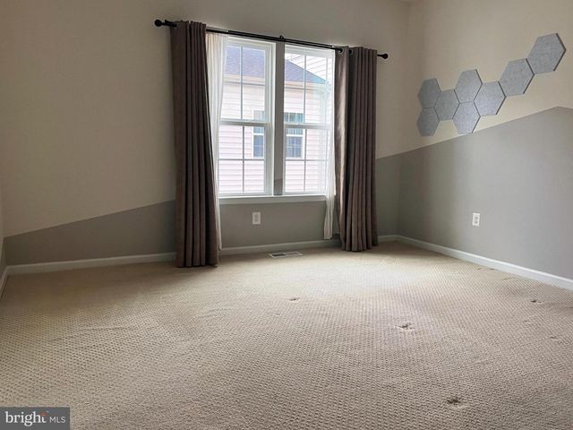 5428 STREAM BANK LN, Greenbelt, MD 20770