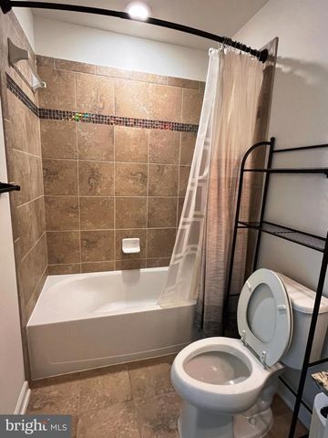 5428 STREAM BANK LN, Greenbelt, MD 20770